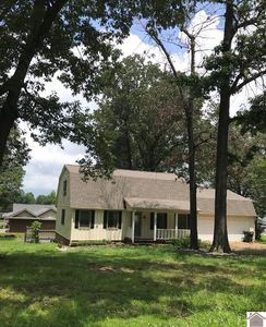 300 Princess Jennifer Dr, Calvert City, KY, 42029