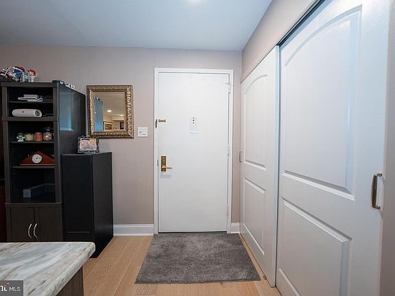 4th image of 1637 Oakwood Dr APT S114
