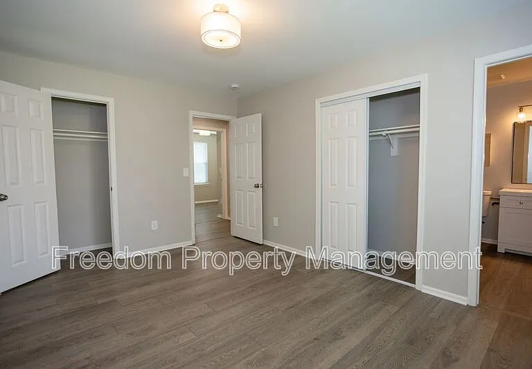 10116 Wimbledon Ct — Photo 31