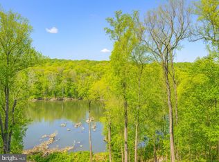 221 Chain Bridge Rd, McLean, VA 22101