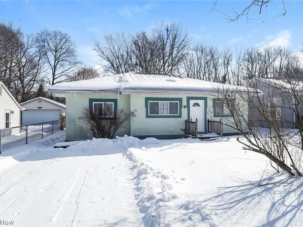 931 Crestline Dr, Akron, OH 44312