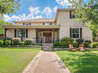 9780 Broken Bow Rd, Dallas, TX 75238