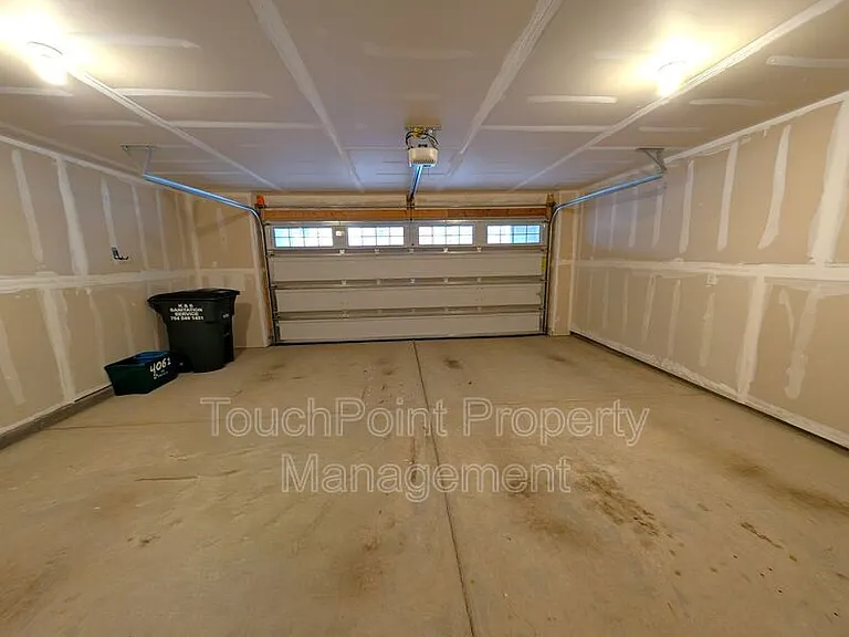 4061 Zilker Park Dr — Photo 25