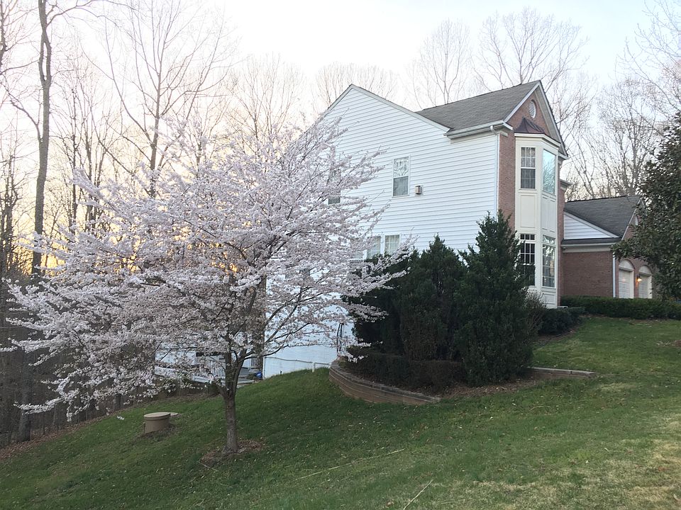 1st image of 5904 Crooked Creek Dr