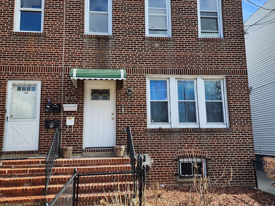 1st image of 726 Quincy Ave