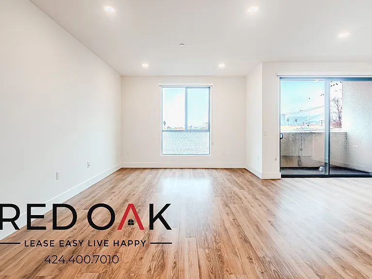 5727 La Mirada Ave #309 — Photo 4