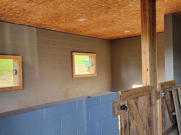 4th image of 14270 Timber Ln