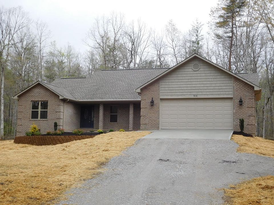 2nd image of 1035 W Laurel Way #7