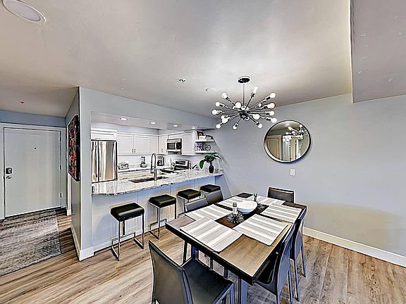 3rd image of 1525 Park Ave #112