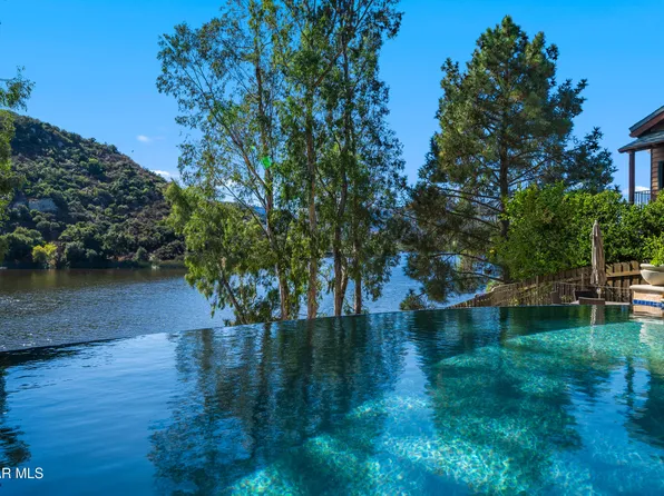 966 Lake Sherwood Dr, Thousand Oaks, CA 91361