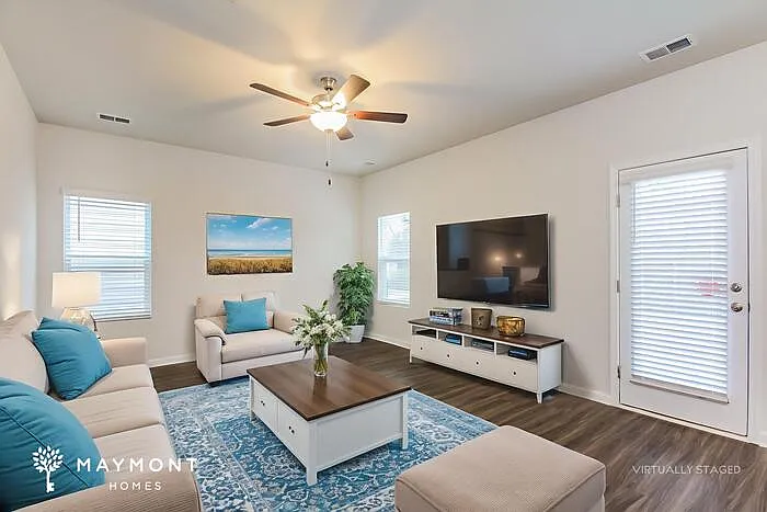 4 bed, 2.5 bath, 1785 sqft, $2,295 — Photo 4