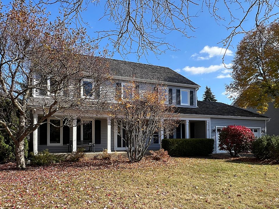 1st image of 584 Regency Dr