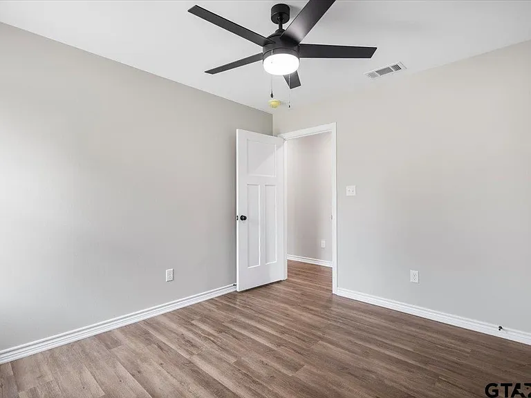 505 S Joy St — Photo 37