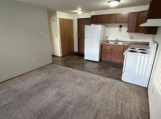 1926 18th Ave S #2, Moorhead, MN 56560