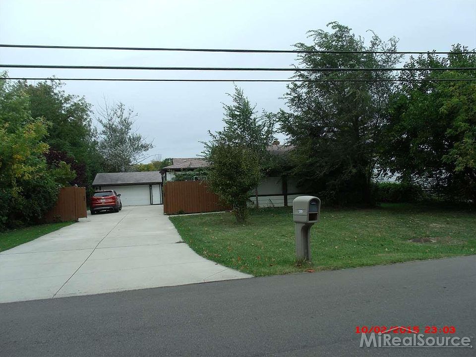 1st image of 1309 Minnesota Dr