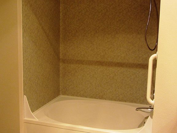 4th image of 22855 E Country Vista Dr Unit 515