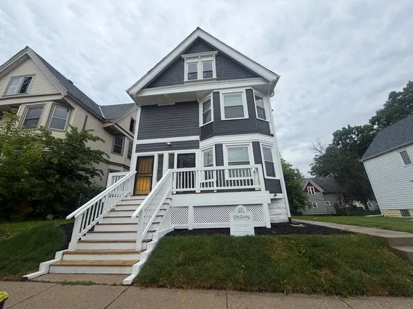 329-31 W Chambers St, 329-31 W Chambers St #9de48ba81, Milwaukee, WI 53212