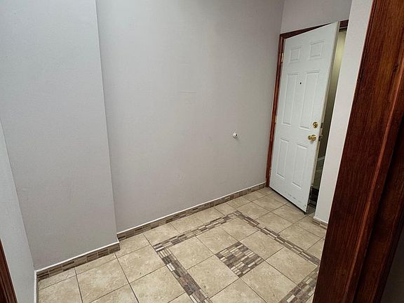 5th image of 24807 Jericho Tpke APT 2