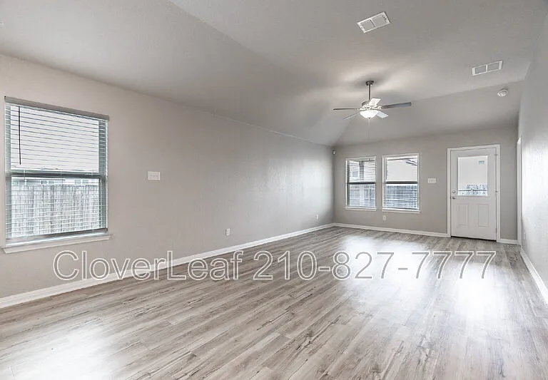 6334 Willow Point Blvd — Photo 12