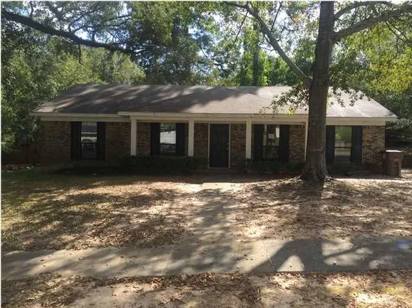5729 Green Tree Rd, Mobile, AL 36609