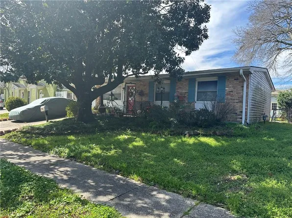 520 Fairlawn Dr, Terrytown, LA 70056