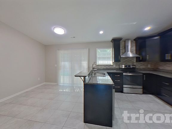 4th image of 204 Yukon Dr