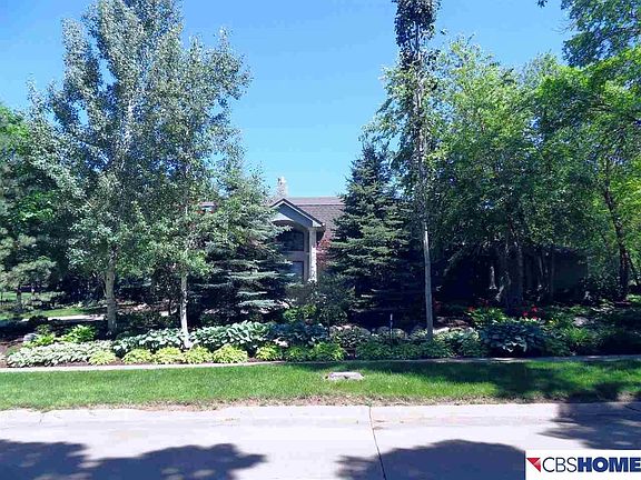 2nd image of 9748 Fieldcrest Dr