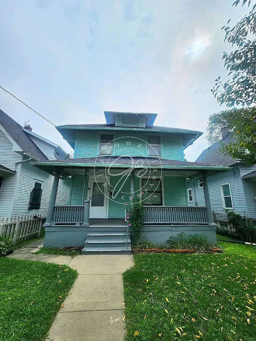 3 bed, 1288 sqft, $1,100 — Photo 1