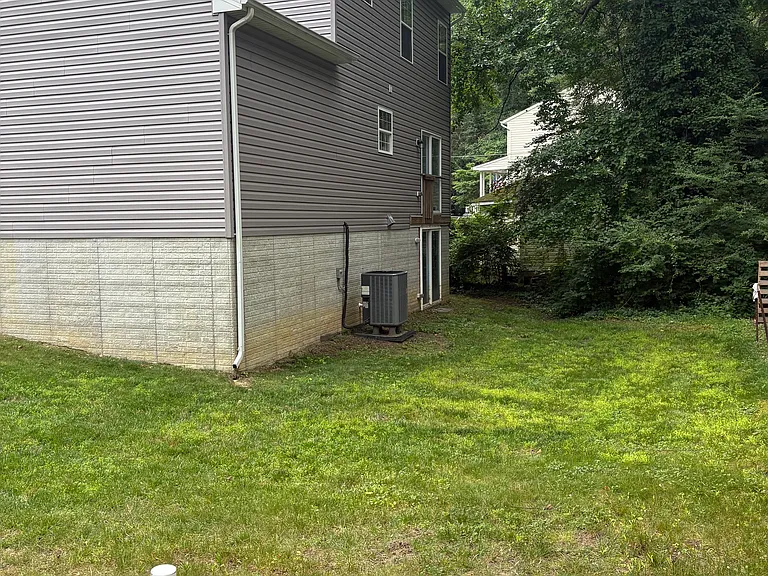 345 Kyle Rd — Photo 16