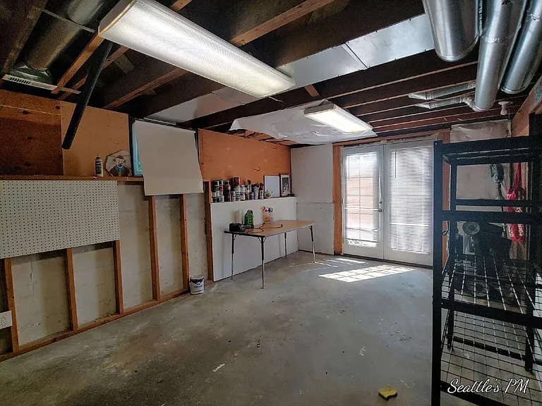 7510 34th Ave SW — Photo 10