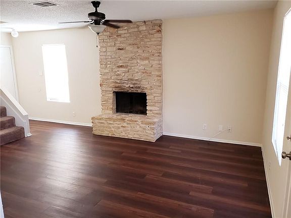4th image of 1000 Woodlief Trl