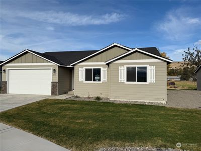 390 Emma Drive, Wenatchee, WA, 98801