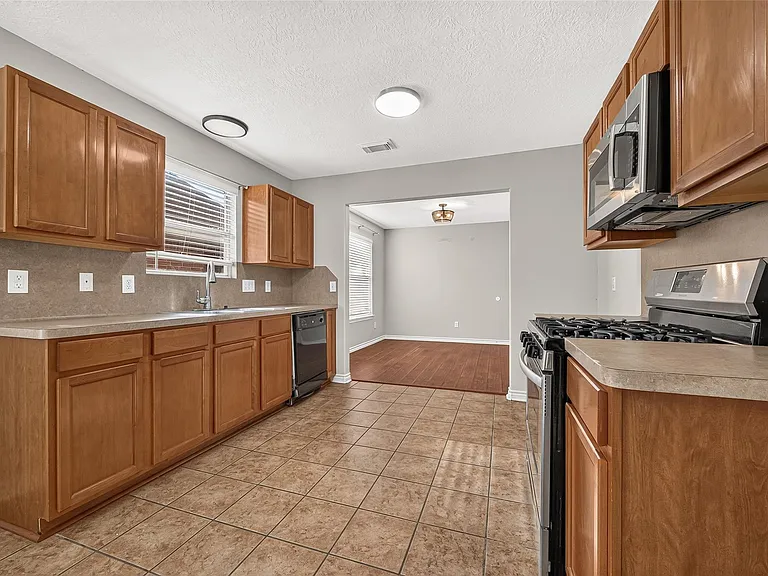 19210 Moss Meadow Ln — Photo 17