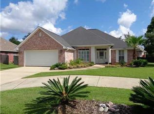 2406 Old Bay Rd, Biloxi, MS 39531