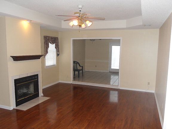 2nd image of 1760 Wayland Park Dr