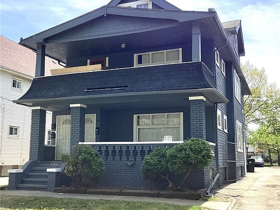 3rd image of 9504 Parkview Ave
