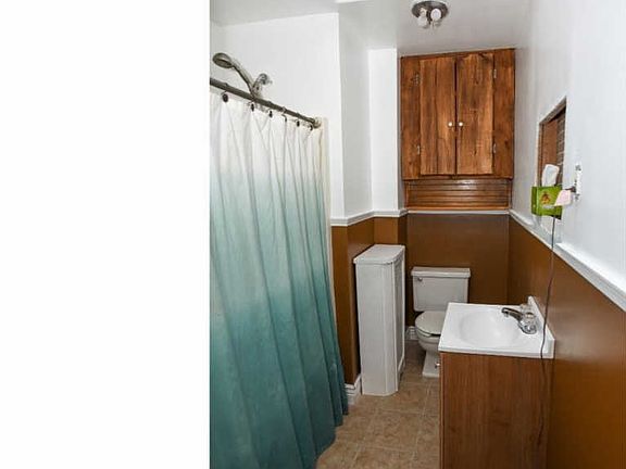5th image of 4327 Devereaux St