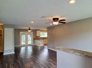 54192 Sun Valley St, Irving, TX 75062