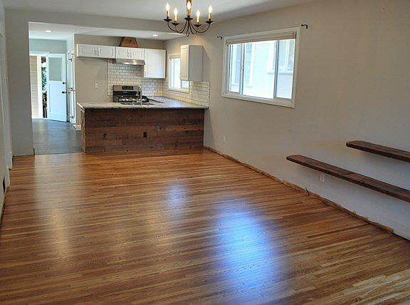 2nd image of 309 Juniper St