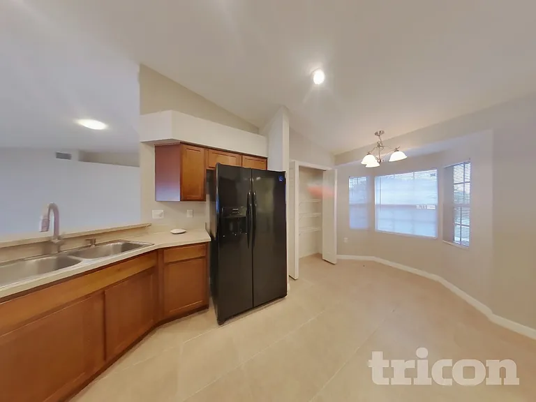 4739 Acorn Dr — Photo 5