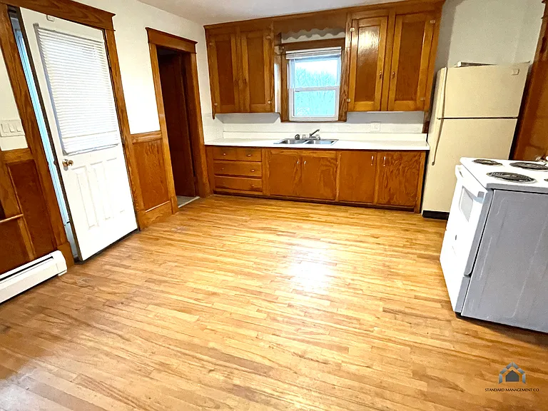 208 Northern Ave #3 — Photo 2