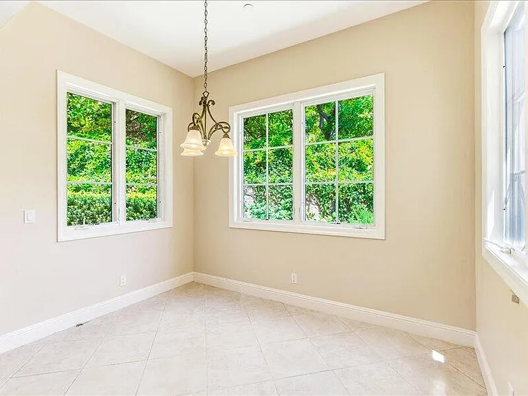 4698 Granada Way — Photo 46