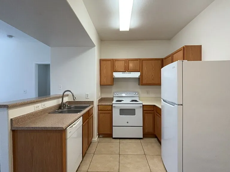 2111 Hussium Hills St #202-BLD9 — Photo 21