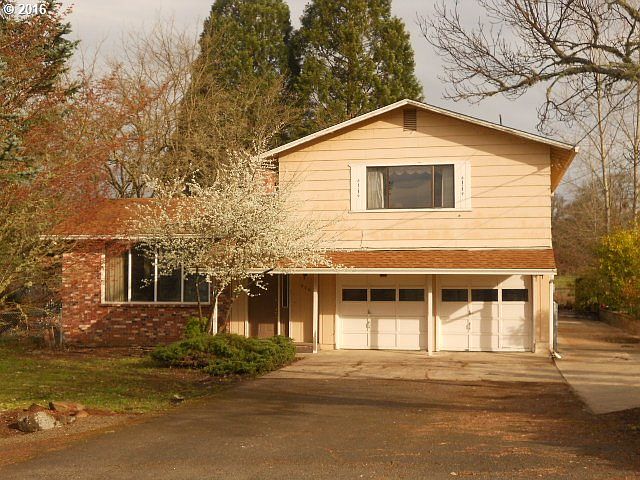 1st image of 270 Glenwood Ct