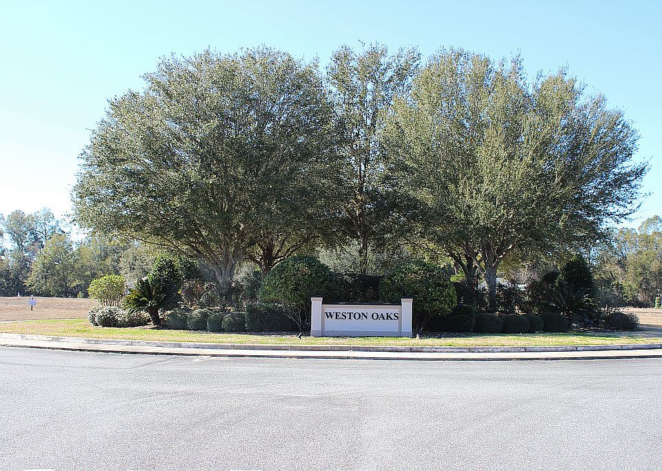2nd image of 16223 NW 205th St