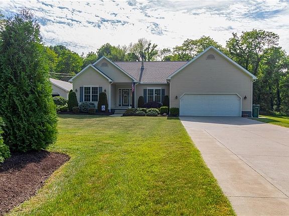 3rd image of 6345 River Dr