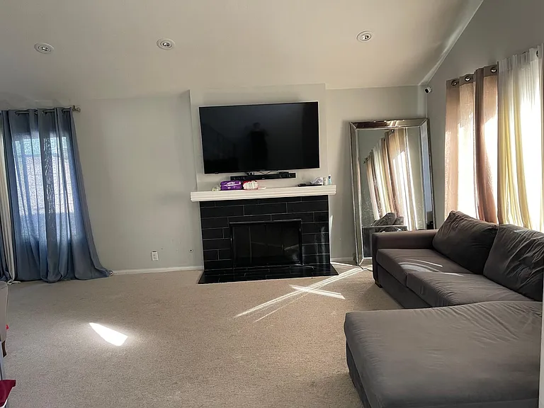3818 Alder St — Photo 10