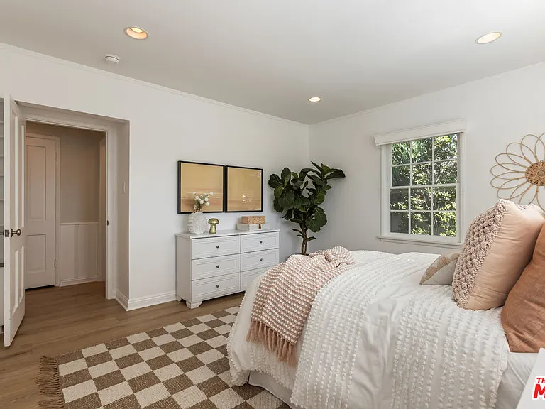 3544 Gardenia Ave — Photo 45