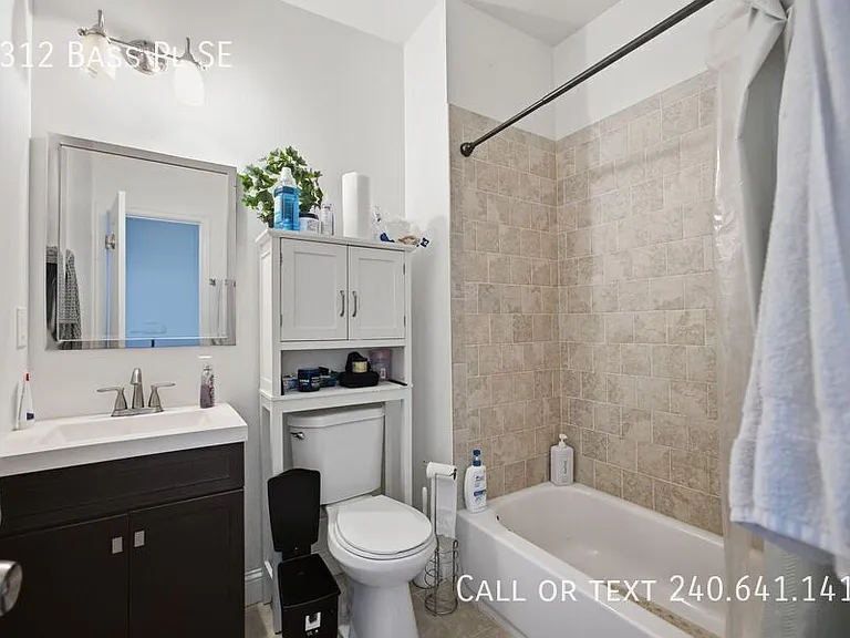 5312 Bass Pl SE — Photo 3