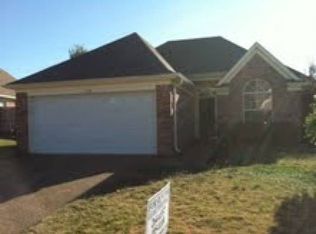 1258 Breezy Valley Dr, Cordova, TN 38018